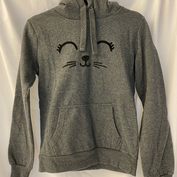 Grey hoodie with cat ears 🐱 - Picture 3 of 5